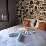 Holiday home Stone And Serenity *